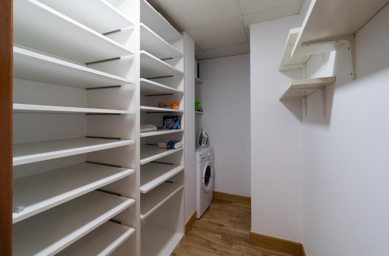 Malaga Centro Maria Zambrano Appartement Buitenkant foto