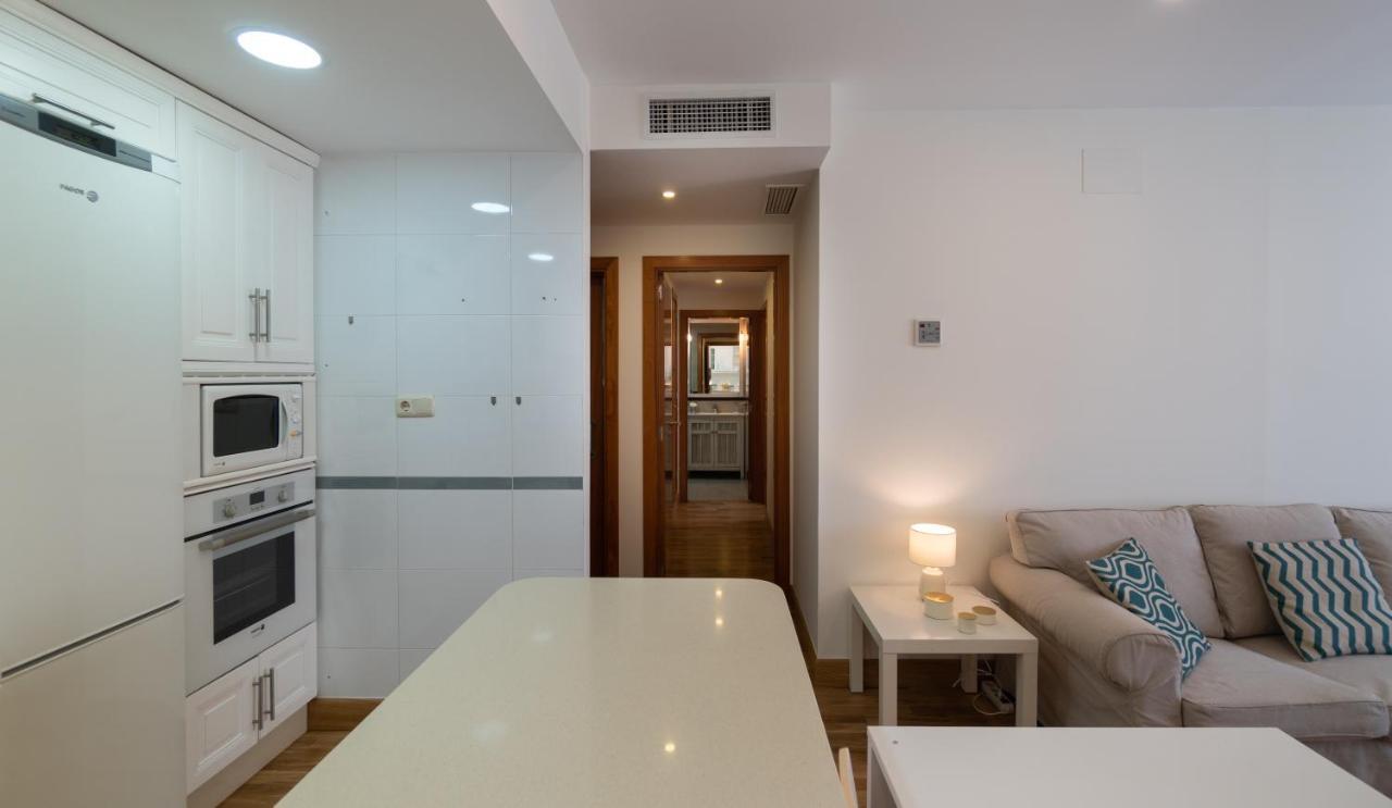 Malaga Centro Maria Zambrano Appartement Buitenkant foto